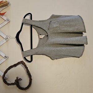 🌵We The Free Sage-Green Crop Tank-Top🌵